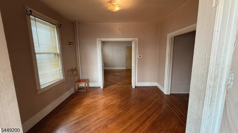 Property listing MLS 4044834 photo 3