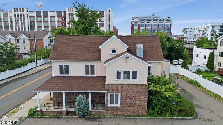 Property listing MLS 4044850 photo 3
