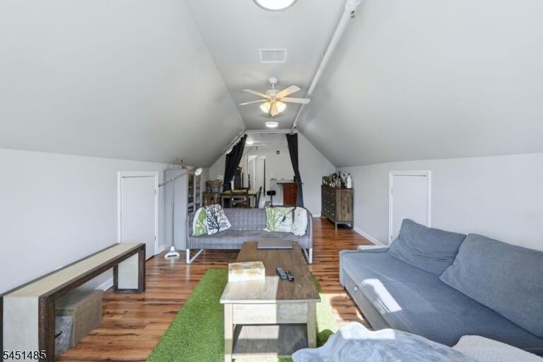 Property listing MLS 4044850 photo 35