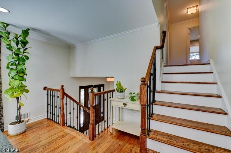 Property listing MLS 4044852 photo 15