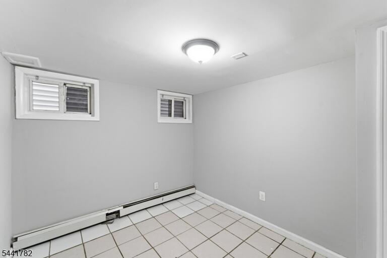Property listing MLS 4044859 photo 16