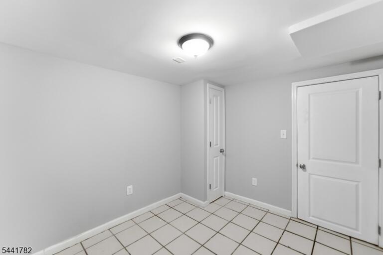 Property listing MLS 4044859 photo 17