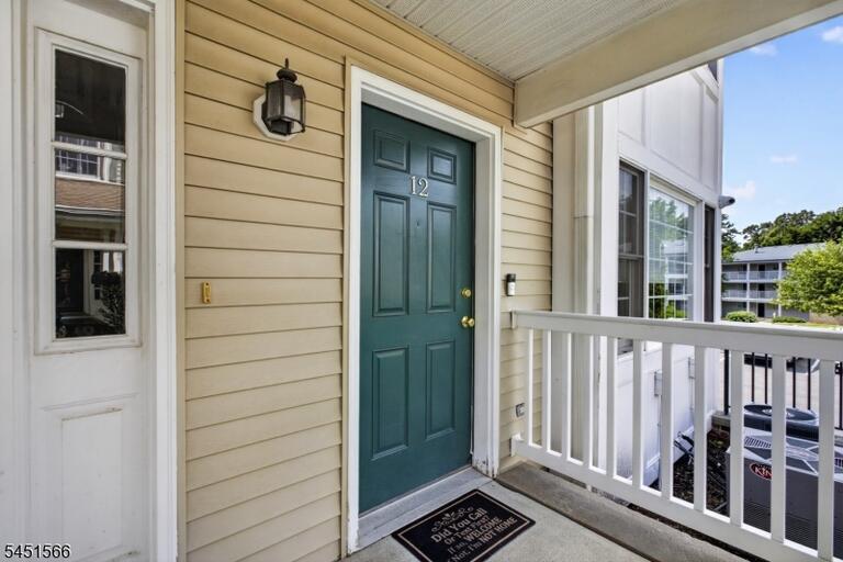 Property listing MLS 4044866 photo 18