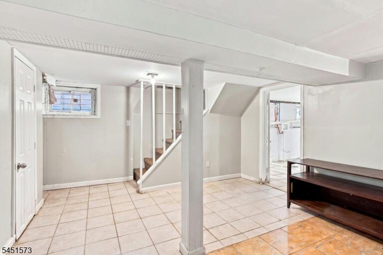 Property listing MLS 4044873 photo 17