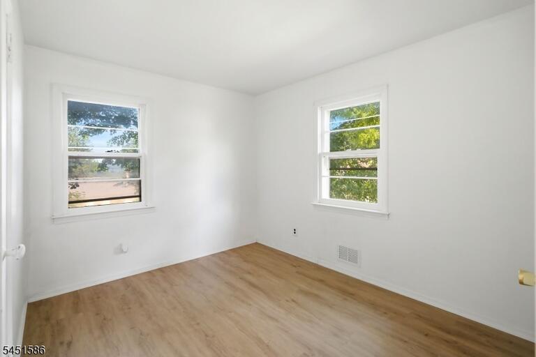 Property listing MLS 4044923 photo 8