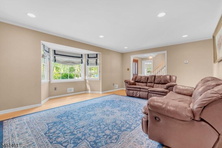 Property listing MLS 4044925 photo 15