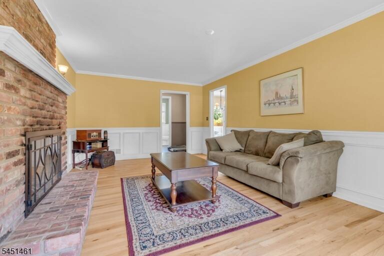 Property listing MLS 4044925 photo 18