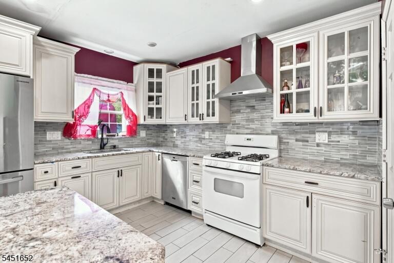 Property listing MLS 4044942 photo 13
