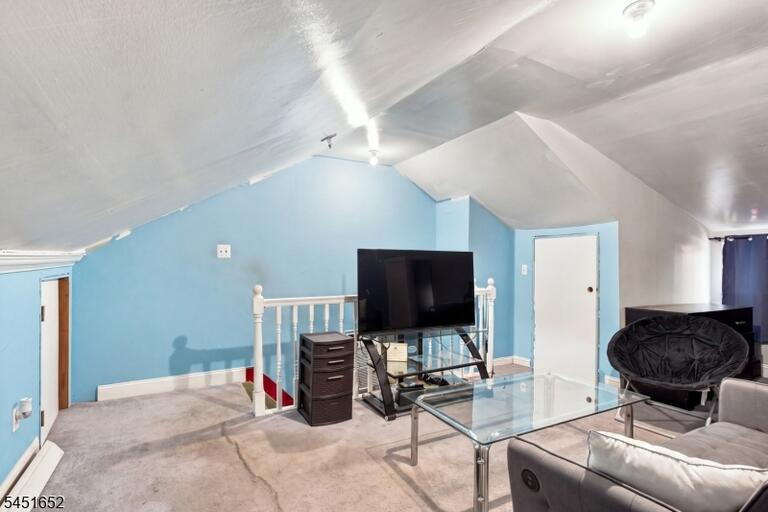 Property listing MLS 4044942 photo 22