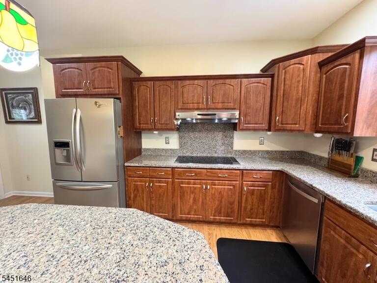 Property listing MLS 4044956 photo 8