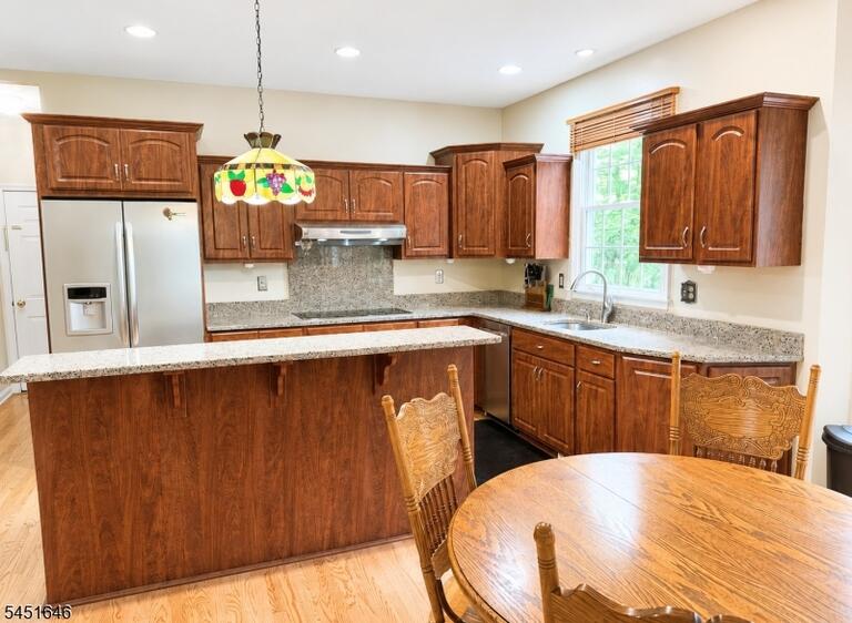 Property listing MLS 4044956 photo 9
