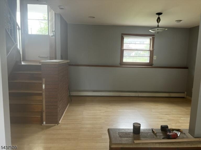 Property listing MLS 4044962 photo 3