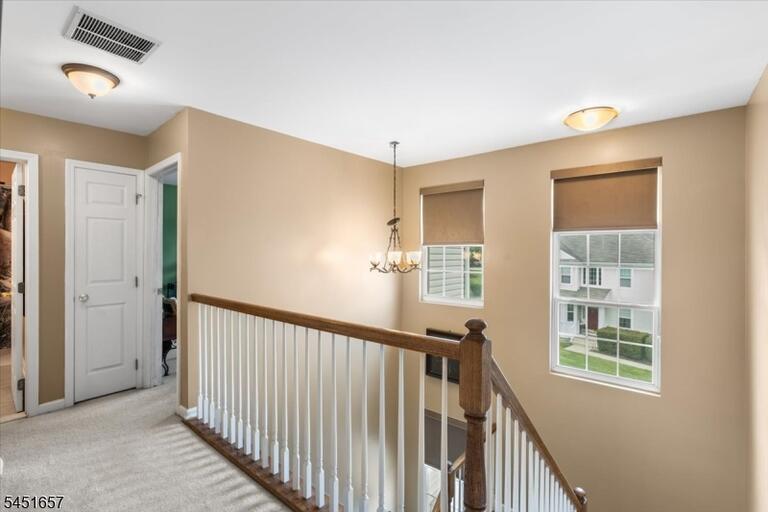 Property listing MLS 4044978 photo 18