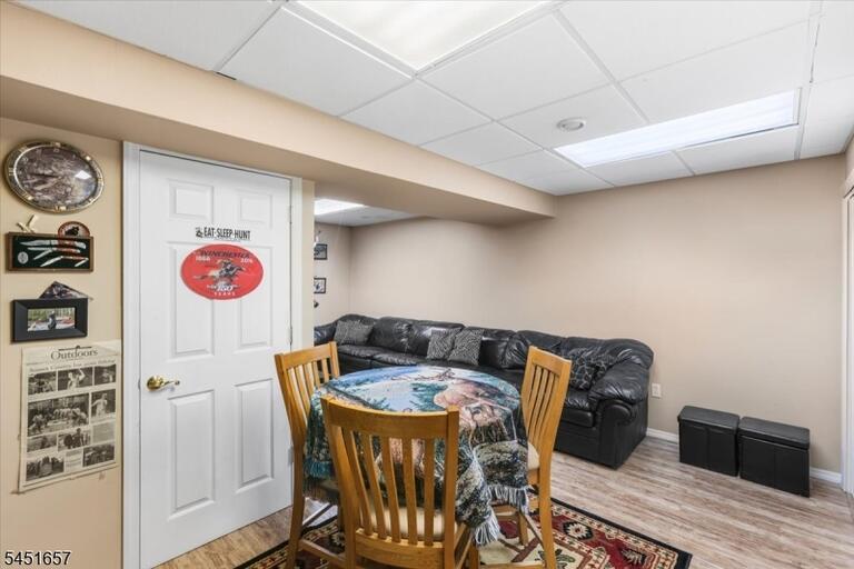 Property listing MLS 4044978 photo 29