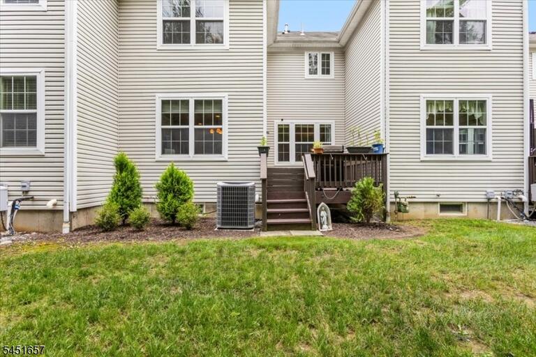 Property listing MLS 4044978 photo 35