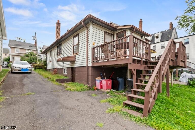 Property listing MLS 4044982 photo 14