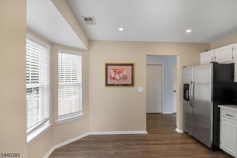Property listing MLS 4044998 photo 7