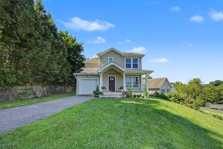 Property listing MLS 4045121 photo 1