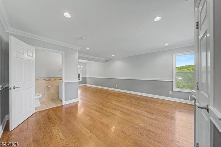 Property listing MLS 4045121 photo 12