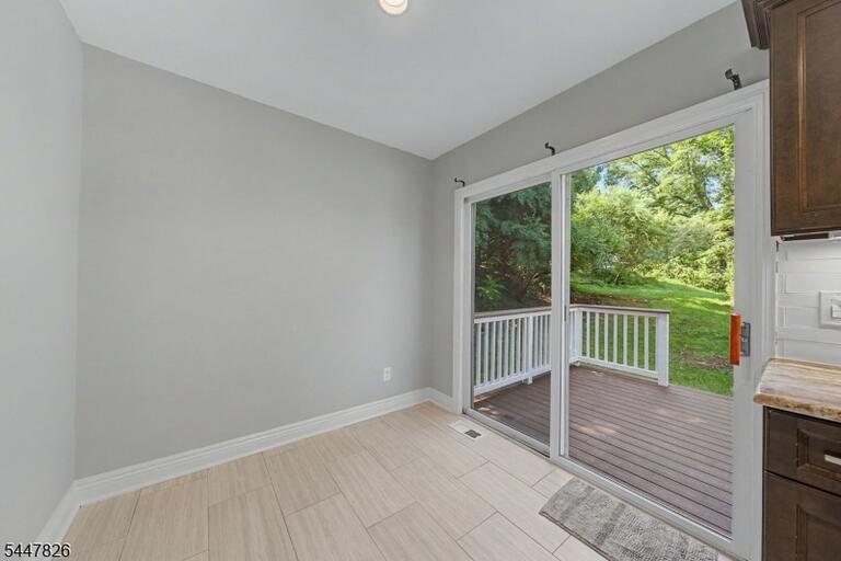 Property listing MLS 4045121 photo 19