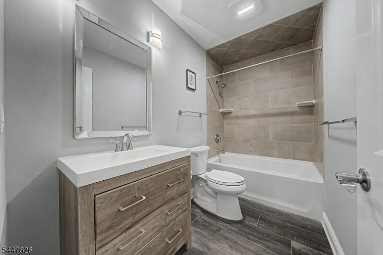 Property listing MLS 4045121 photo 22