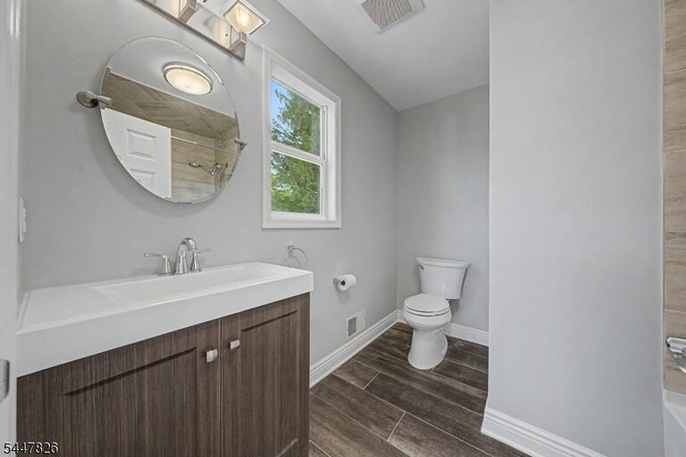 Property listing MLS 4045121 photo 32