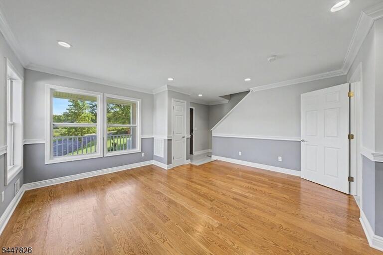 Property listing MLS 4045121 photo 7