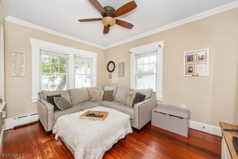Property listing MLS 4045135 photo 4