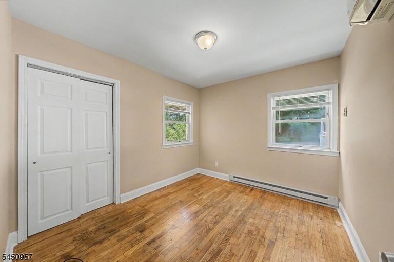 Property listing MLS 4045149 photo 11