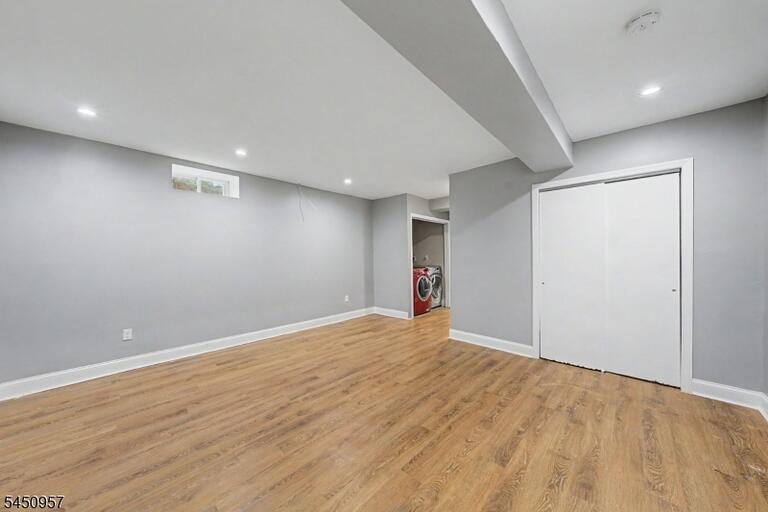 Property listing MLS 4045149 photo 34