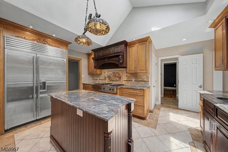 Property listing MLS 4045149 photo 6