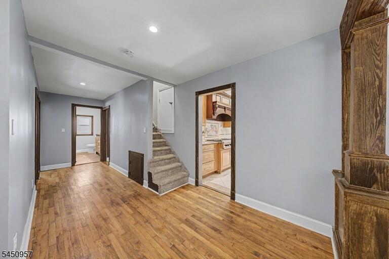 Property listing MLS 4045149 photo 7