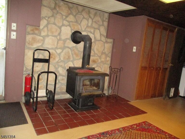 Property listing MLS 4045168 photo 22