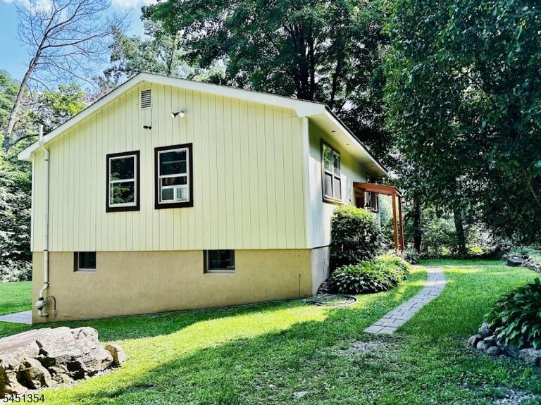 Property listing MLS 4045168 photo 23