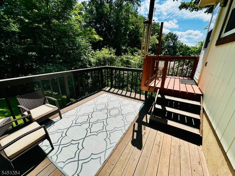Property listing MLS 4045168 photo 26