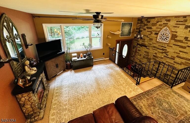 Property listing MLS 4045168 photo 6
