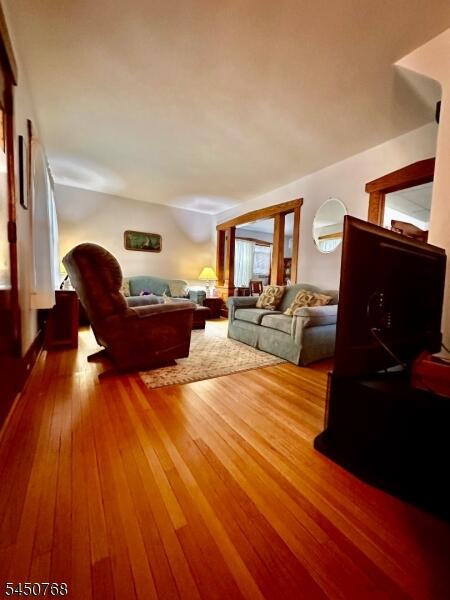 Property listing MLS 4045183 photo 10