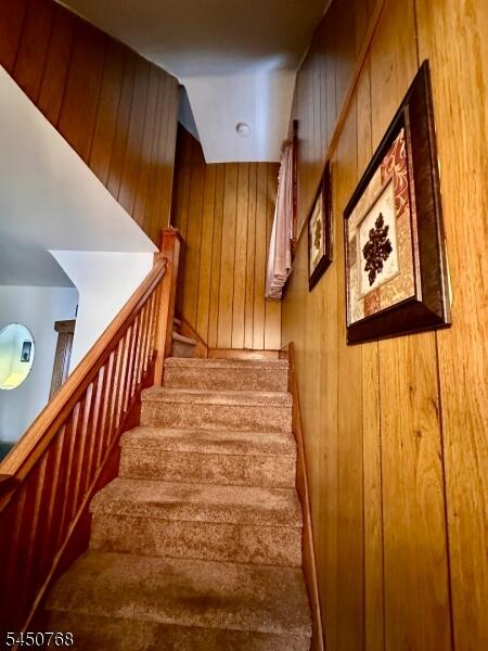 Property listing MLS 4045183 photo 28