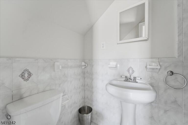Property listing MLS 4045199 photo 24