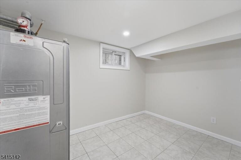 Property listing MLS 4045199 photo 30