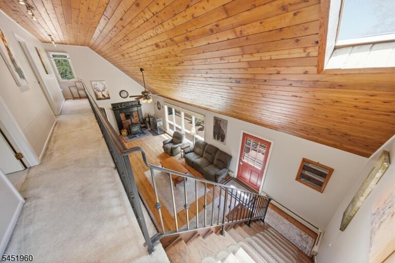 Property listing MLS 4045240 photo 21