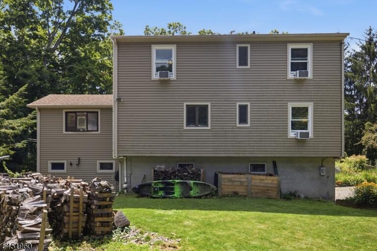 Property listing MLS 4045240 photo 33