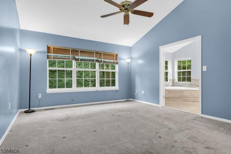 Property listing MLS 4045252 photo 14