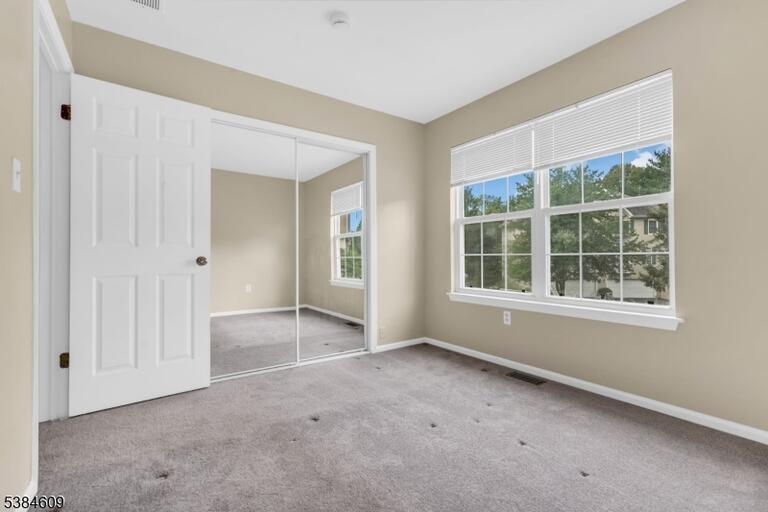 Property listing MLS 4045252 photo 17