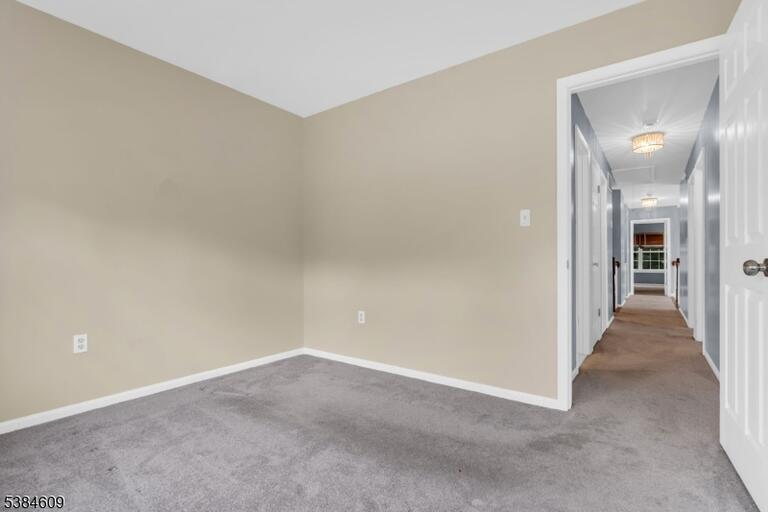 Property listing MLS 4045252 photo 18