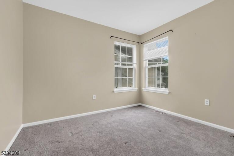 Property listing MLS 4045252 photo 19