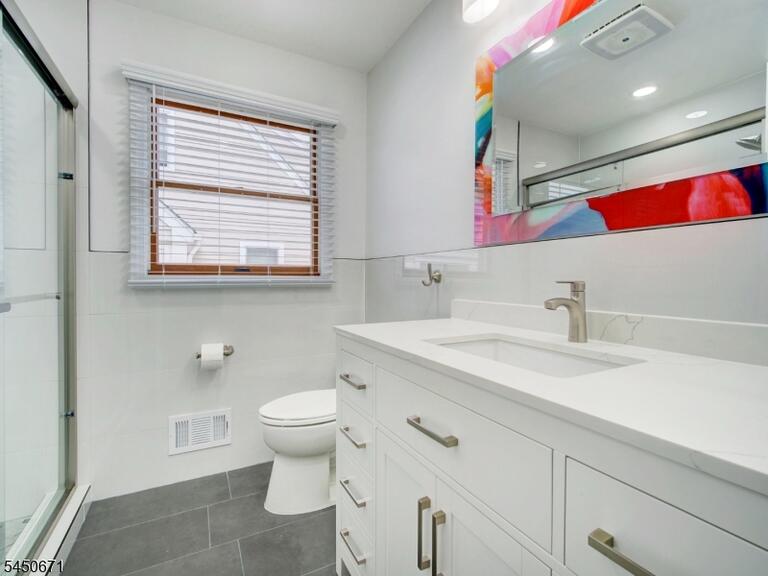 Property listing MLS 4045260 photo 14