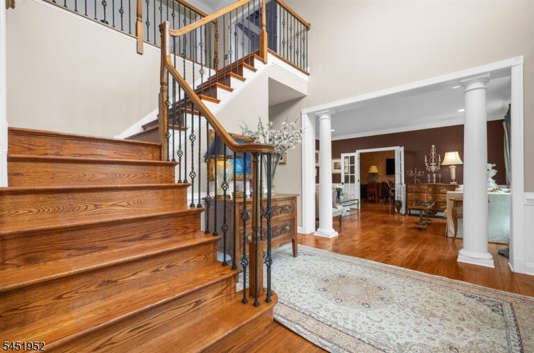 Property listing MLS 4045277 photo 5