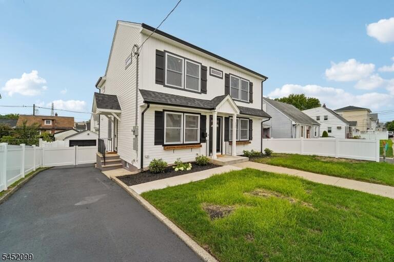 Property listing MLS 4045363 photo 3