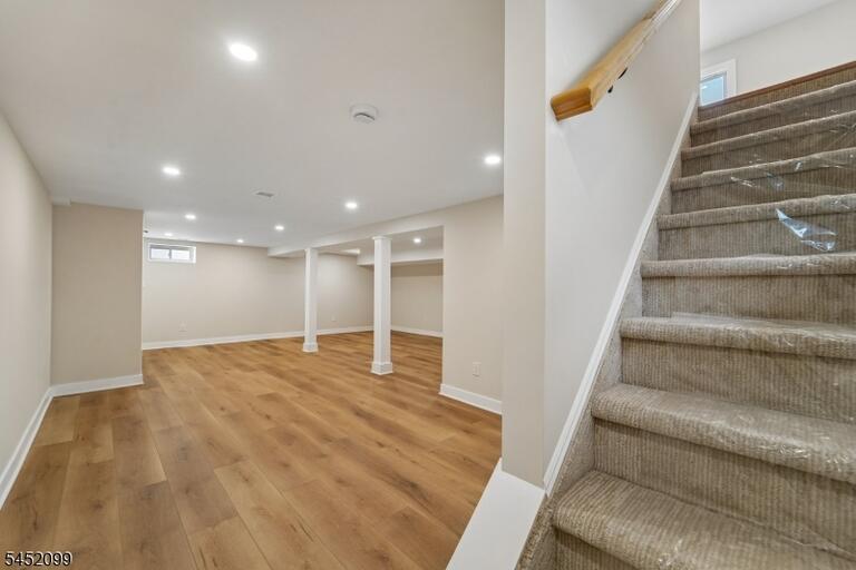 Property listing MLS 4045363 photo 35